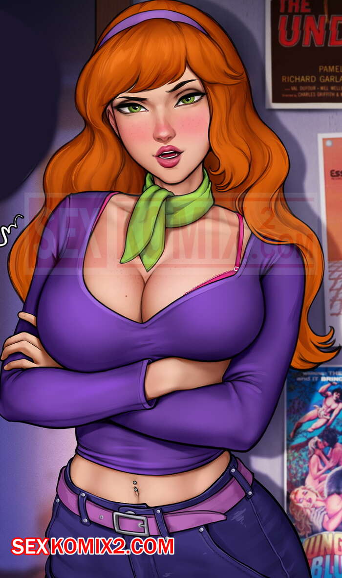 Дискотекада мас әрі жалаңаш қыздар